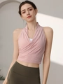 Gilet de sport dos nu croisé rose marbré avec legging vert pour yoga et pilates - Rose