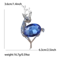 Exquisite silberne Elch-Brosche mit großem blauem Edelstein und funkelnden Strasssteinen - Blau