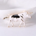Spilla a forma di mucca in lega dorata con smalto bianco e nero per accessori - Bianco