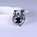 Spilla vintage a tulipano con gemma ovale blu scuro e strass con finitura in argento - Blu