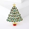 Broche de árbol de Navidad moderno con diamantes de imitación de colores y esmalte verde - Verde