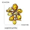 Squisita spilla in lega con strass di cristallo giallo e finitura in bronzo vintage - Giallo