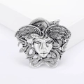 Retro-Medusa-Brosche in Silberoptik mit detailliertem Schlangenhaar für Damen und Herren - Antik Silber