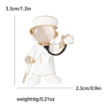 Broche de doctor de dibujos animados con esmalte blanco e incrustación de nácar 3,3cm - Blanco