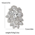 Spilla floreale in cristallo scintillante con finitura argento e misure dettagliate - Argento