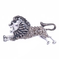 Spilla a leone in argento e smalto nero con strass champagne in posa di salto - Forma di Leone (MM-BR-2336) / Nero