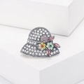 Spilla a cappello vintage con strass scintillanti e accenti floreali in cristallo - Bianco
