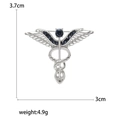 Spilla medica con strass blu e ali argentate per abiti professionali eleganti - Argento Pietra Blu Inchiostro