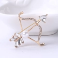 Broche flèche de Cupidon dorée avec perle et cristaux brillants pour costume - Or