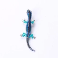 Gestileerde hagedis broche met blauwe emaille afwerking en zwarte kristallen details - Blauw (MM-BR-2705)