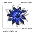 Broche fleur en cristal bleu avec alliage pour costumes, diamètre 6,0 cm, poids 32,3 g - Bleu et Blanc