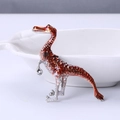 Niedliche Emaille-Dinosaurier-Brosche in Orange und Silber mit Schuppentextur - Braun