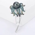 Squisita spilla a dente di leone con perla grigia e cristalli colorati su stelo argento - Verde