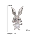 Spilla coniglietto carina con strass arcobaleno e perla bianca, misura 4,1x1,9 cm - Argento