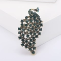 Vintage pauwenbroche met smaragdgroene strass steentjes en antiek goud finish - Groen (MM-BR-2988)