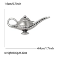 Detaillierte Maße der silbernen Zauberlampe Brosche: 4,4 cm breit und 1,9 cm hoch - Antiksilber