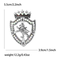 Macro di spilla a scudo con leone argento antico con corona e strass brillanti - Argento