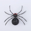 Spilla a ragno in metallo nero con strass neri e occhi in cristallo rosso scintillante - Base Canna di Fucile Strass Nero (MM-BR-3339-BK)