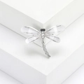 Eleganter Libellen-Anstecknadel aus Acryl mit Silberrahmen und weißen Kristallen - Silber
