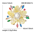 Eleganter Zirkon-Blumenbrosche mit Muschelblüten und bunten Edelsteinen auf Goldbasis - Gelb (8464-YL)