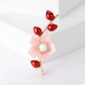 Spilla elegante a ramo con fiore di ciliegio rosa e perle in finitura dorata - Rosa (MM-BR-3762-PK)
