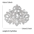 Spilla barocca vintage argento con strass e cristallo a goccia d'acqua, 5,4 cm di larghezza - Argento