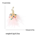 Spilla a pavone con strass colorati e piume rosa, dimensioni di 11 cm per 9,3 cm - Rosa