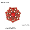Spilla a fiore vintage dorata con cristalli rossi e rubini, misura di 4,6 cm totali - Rosso (MM-BR-3742-RD)