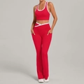 Conjunto de yoga rojo con top corto cuello en U y leggings acampanados de cintura alta - S / Rojo