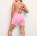 Body yoga rosa senza schienale con spalline incrociate e alta elasticità per il fitness - Rosa