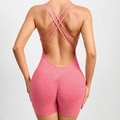 Roze yoga bodysuit met scrunch butt-effect, kruisbandjes en getextureerde gebreide stof - S / Papajaroze