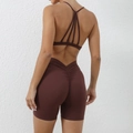 Dunkelbraunes Yoga-Set mit schnell trocknendem Sport-BH und Shorts mit Push-Up Effekt - S / Kaffeebraun