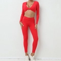 Ensemble de yoga rouge pour femme avec haut court croisé à manches longues et legging - Rouge