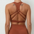 Ensemble de yoga marron caramel avec soutien-gorge de sport dos croisé et legging - Brun Chaud