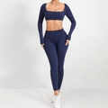 Set yoga blu navy due pezzi con top a maniche lunghe scollo quadrato e leggings a vita alta - Blu navy