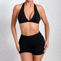 Ensemble de yoga noir deux pièces avec brassière dos nu et short taille haute - S / Noir