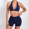 Ensemble de yoga bleu marine avec haut licou et short taille haute pour le fitness - S / Bleu marine