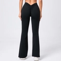 High waist black flare yoga pants with V-shaped waistband and scrunch butt effect - L / Bottoms / Black