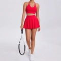Ensemble de sport rouge pour femme avec soutien-gorge dos nu et jupe de tennis plissée - S / Rouge