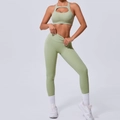 Set yoga verde salvia da donna con reggiseno sportivo cut-out e leggings a vita alta - S / Verde Avocado