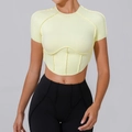 Eng anliegendes hellgelbes Kurzarm-Yoga-Crop-Top mit konturierten Nähten für Damen - S / Zitronengelb