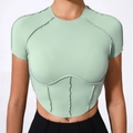 Haut court vert clair moulant avec coutures corset et ourlet incurvé pour le yoga - Vert Haricot