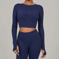 Set da yoga blu scuro con crop top a maniche lunghe, fori per i pollici e leggings a vita alta - S / Blu navy