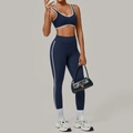 Donkerblauwe yoga set voor dames met witte bies, racerback top en strakke legging - S / Marineblauw