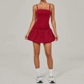 Ärmelloses tiefrotes Tennis Kleid mit verstellbaren Trägern und ausgestelltem Faltenrock - S / Burgunderrot