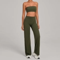 Set yoga verde oliva con pantaloni a gamba larga a vita alta e reggiseno sportivo a fascia - XS / verde oliva