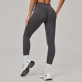 Leggings de yoga gris foncé taille haute avec couture en V et tissu effet seconde peau - Gris Graphite