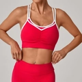 Soutien-gorge de sport rouge à doubles bretelles fines et liseré blanc pour yoga - Rouge
