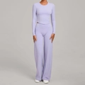 Ensemble de yoga violet clair pour femme avec haut ajusté à manches longues et pantalon large - XS / Haut Et Bas / Lilas