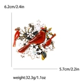 Broche de pájaro cardenal rojo en aleación dorada con esmalte, pedrería y dimensiones - Dorado
